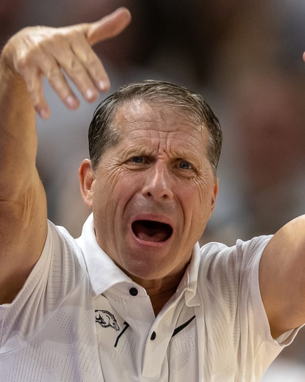 Razorbacks coach Eric Musselman on sidelines against Duke